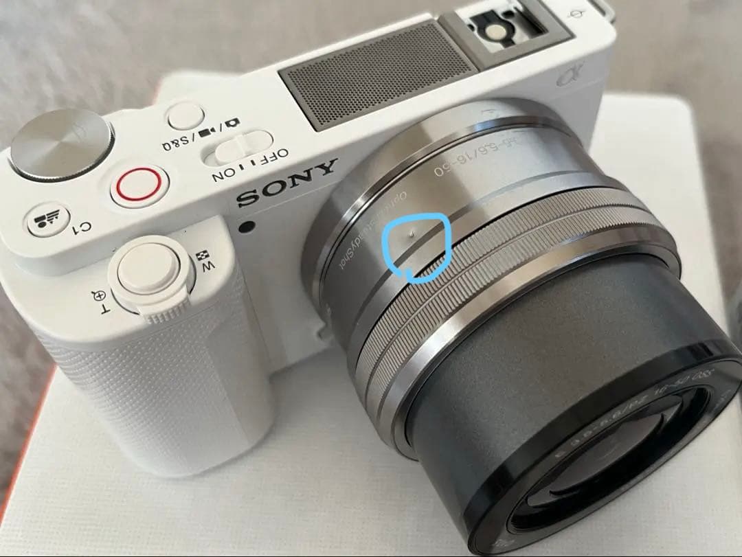 SONY ZV-E10ホワイトパワーズームレンズキット ACC-TRW付