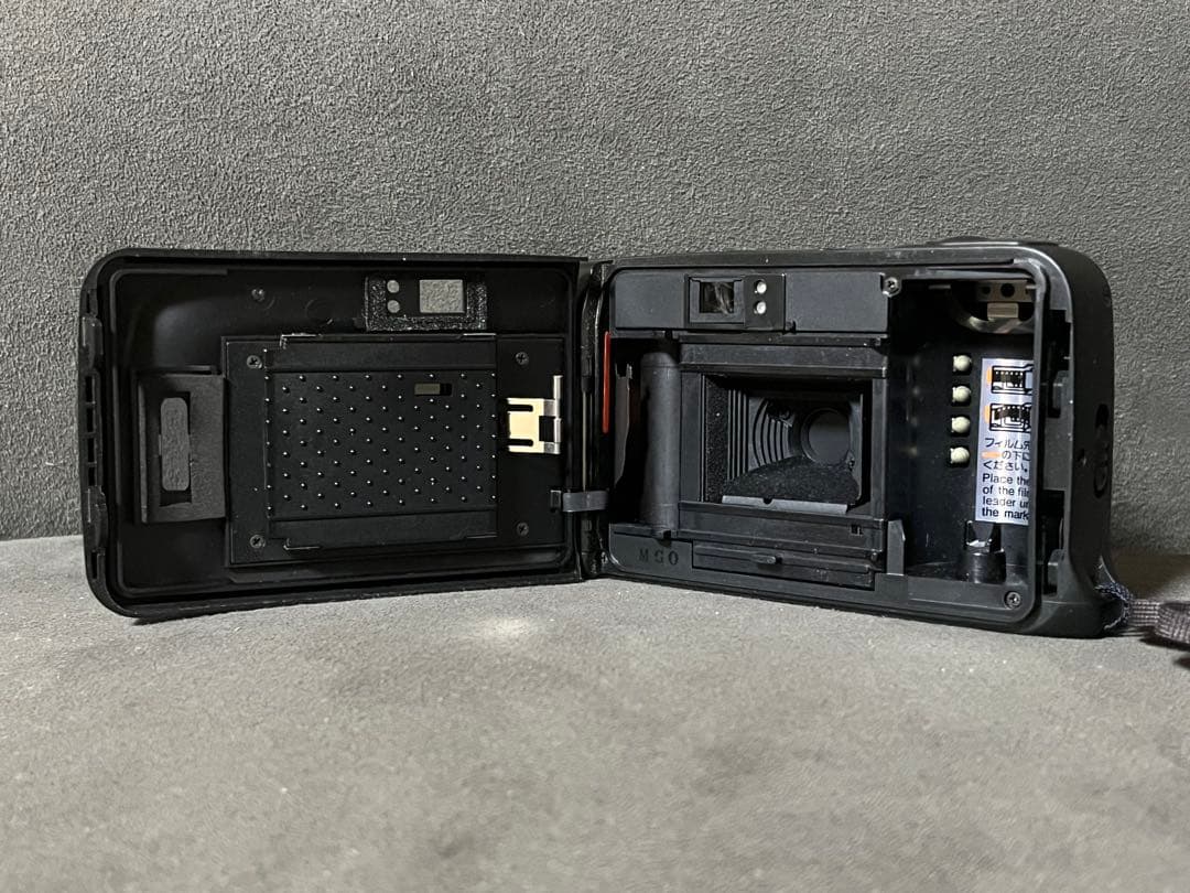 kyocera 京セラ　Slim T フィルムカメラ