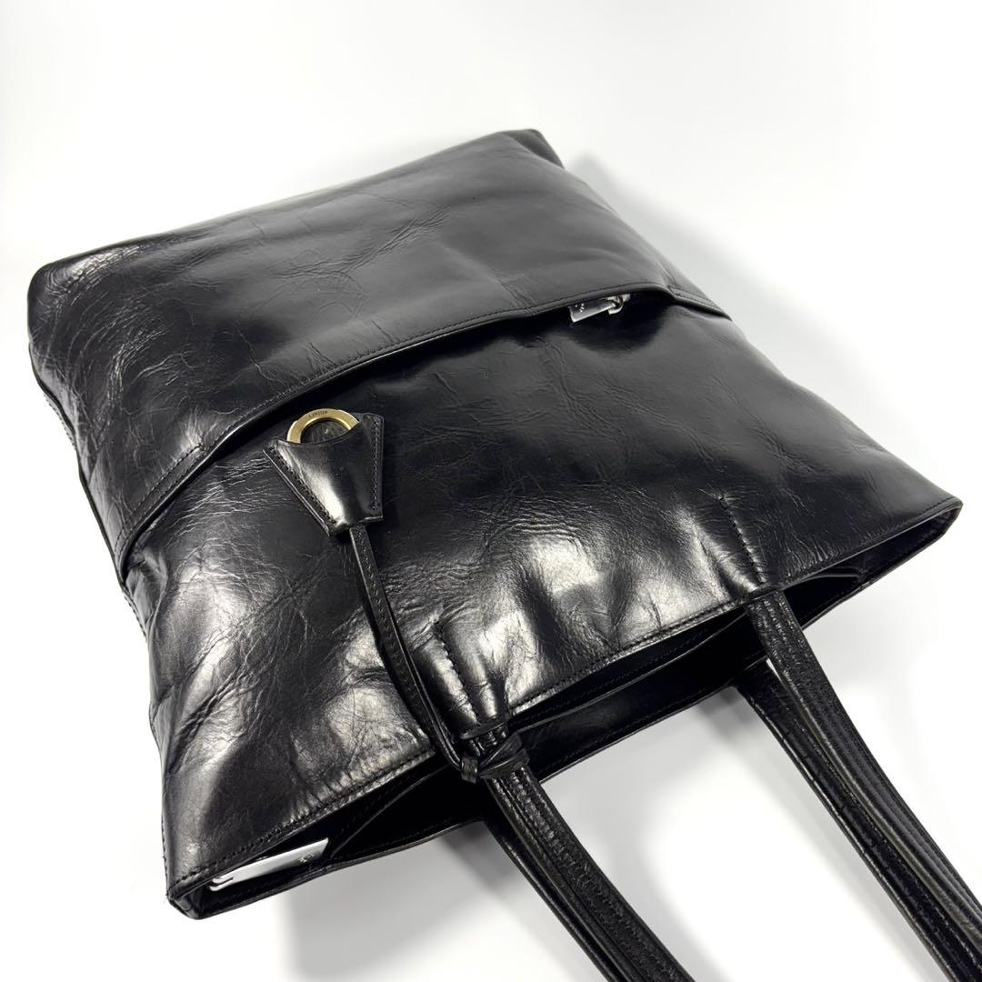 ✨美品✨アニアリ トートバッグ A4可 肩掛け キーリング カモフラ 本革 黒