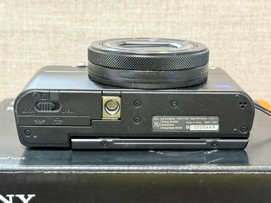 【美品】SONY RX100V(DSC-RX100M5A)