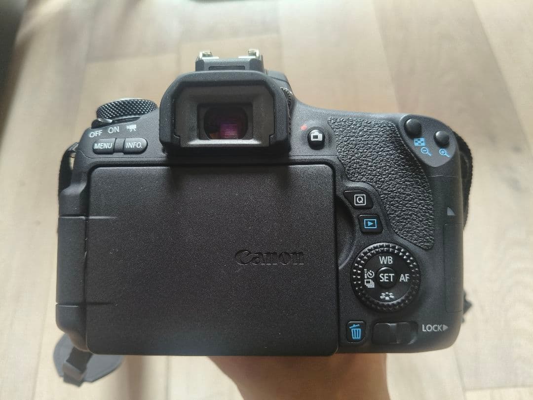 Canon EOS 8000D デジタルカメラセット