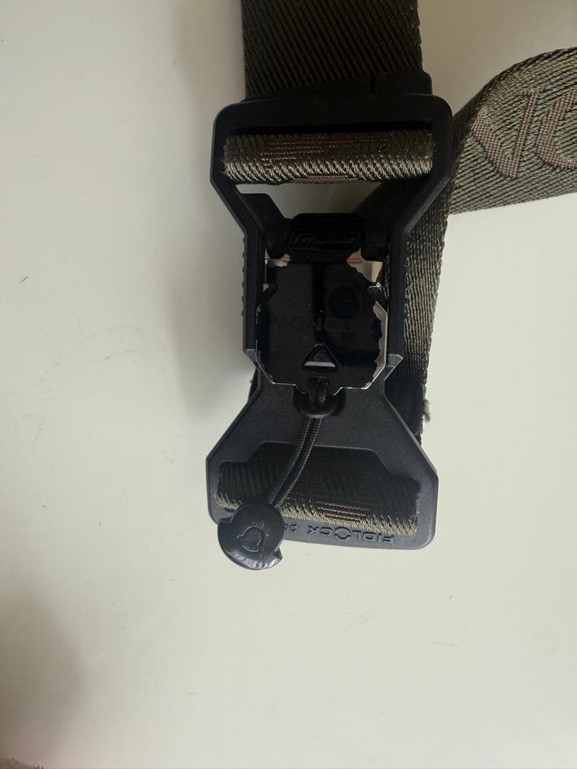 更にお値下げしました！激安！MONCLER ブラック ウエストポーチ