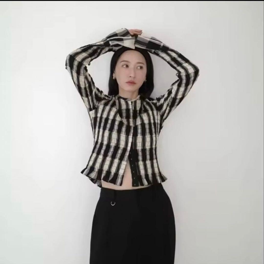 p*i様 CLANE SHIRRING DESIGN BLOUSE