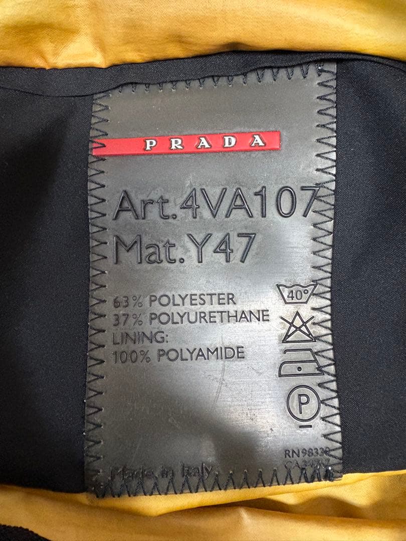 PRADAスポーツ　ボディバッグ　ウエストポーチ 4VA107 プラダ