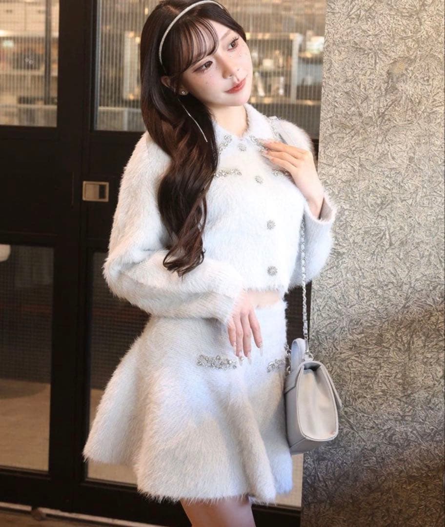 ホワイト ファーニット・ビジュー セットアップ　NICECLAP