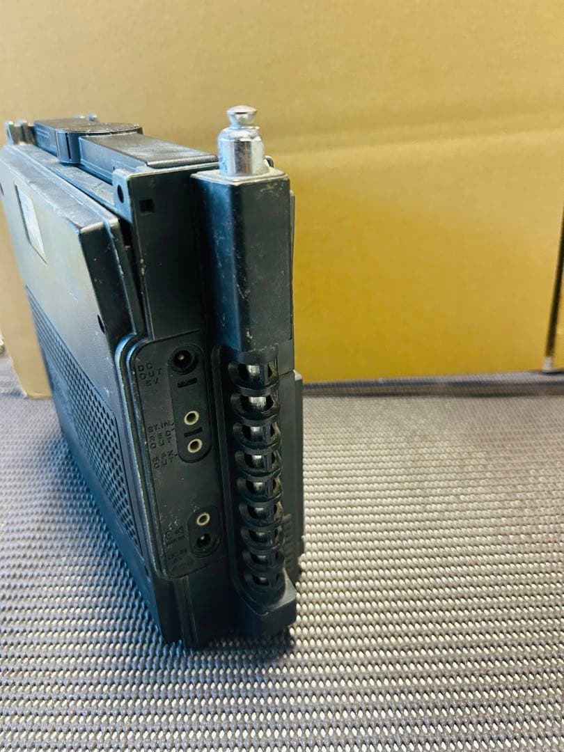 National Panasonic Cougar ポータブルラジオ