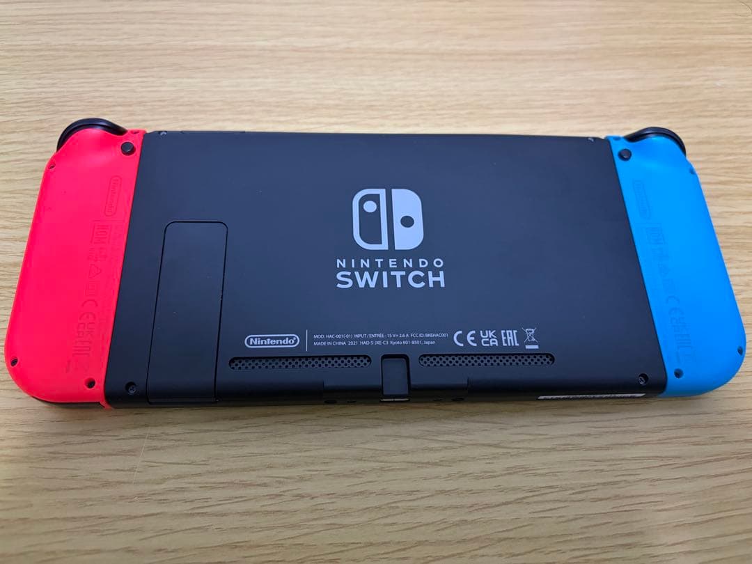 Nintendo Switch 本体 青と赤のJoy-Con ジャンク品