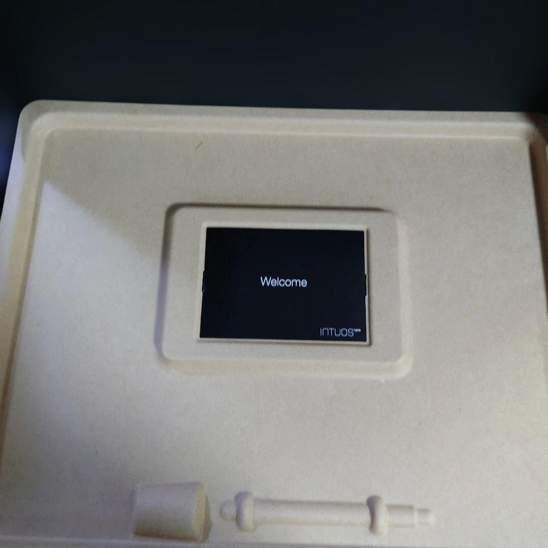 ワコム ペンタブ intuos Pro PTH-851/K1