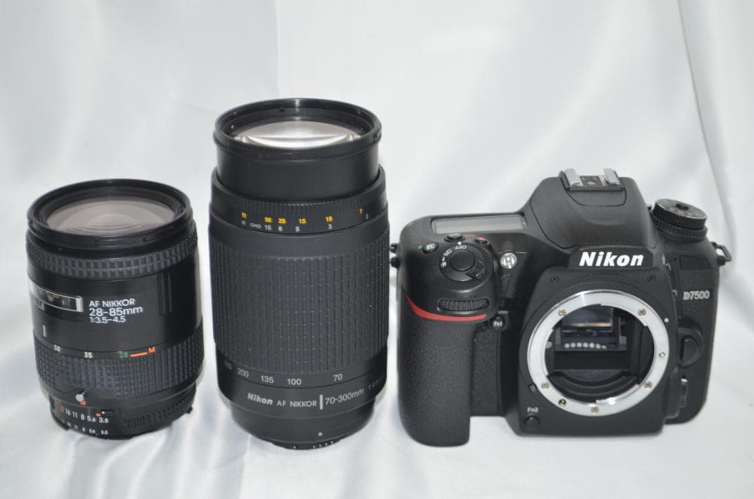 極美品級　シャッター数1万3千回以下 Nikon D7500☆Wi-Fi搭載