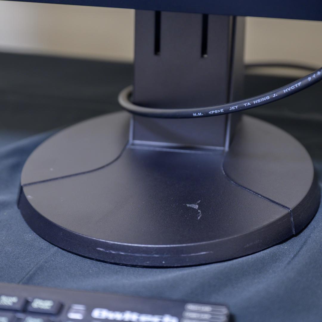 EIZO ColorEdge CX241① 【プロ使用／使用時間12840時間】