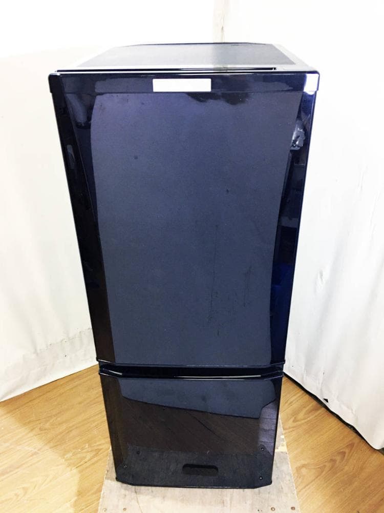 ★30日迄！送料無料★三菱 146L 冷蔵庫【MR-P15E-B】EMRO