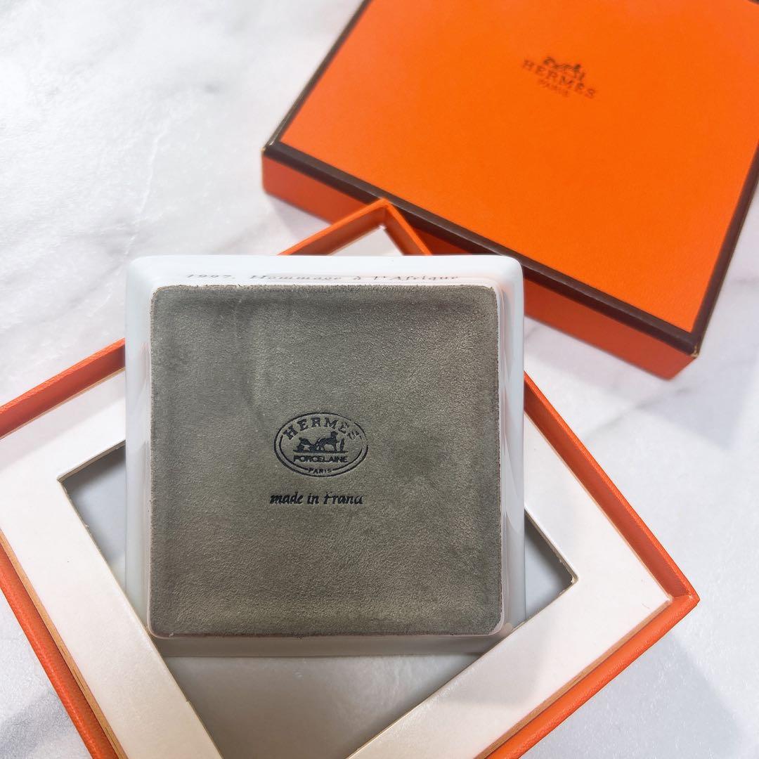 HERMES 皿　エルメスイヤーズギフト