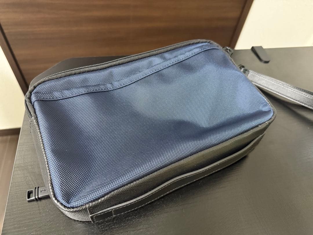 【新品未使用】TUMI セカンドバッグ