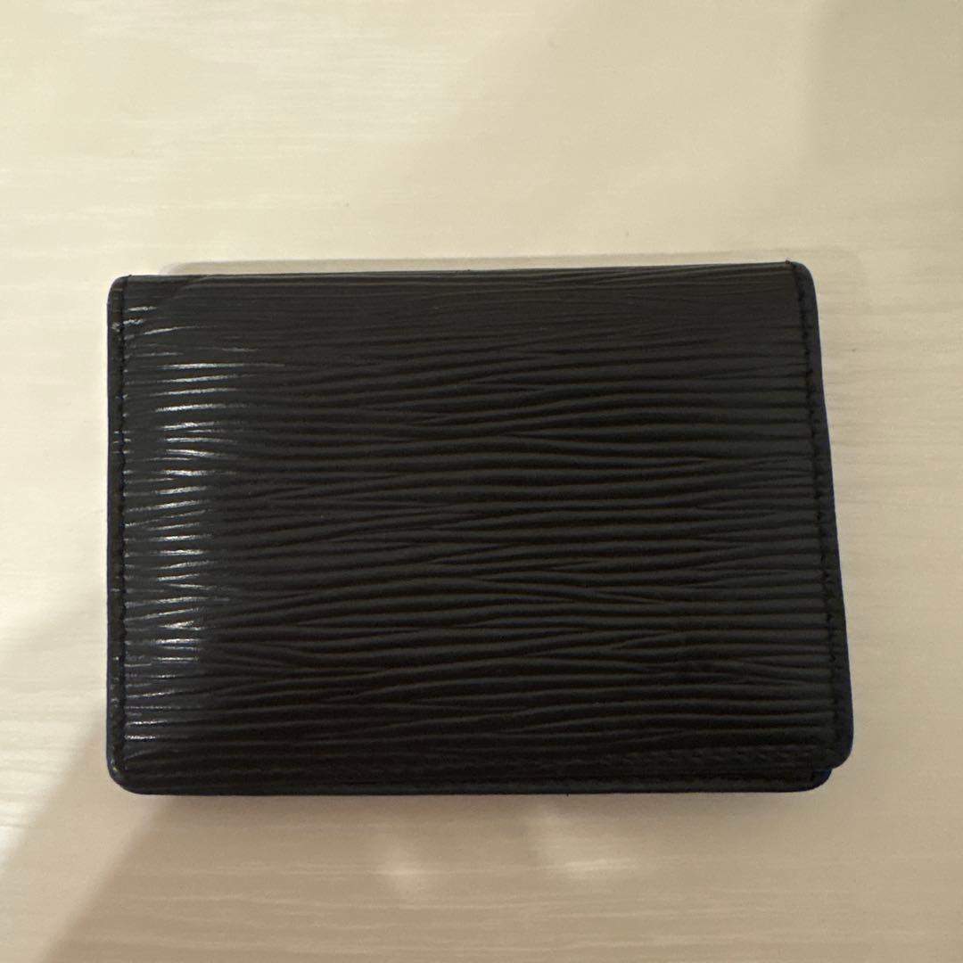 Louis Vuitton ブラックレザー名刺入れ
