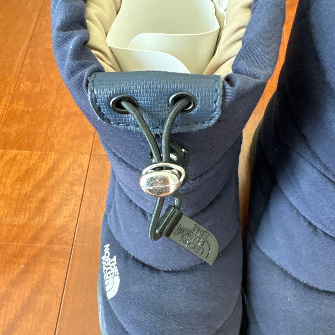 美品ノースフェイスTHE NORTH FACEヌプシ ブーツ24cm防寒ネイビー