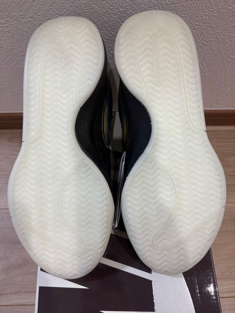 NIKE BOOK 1 NIGHT EPブラック