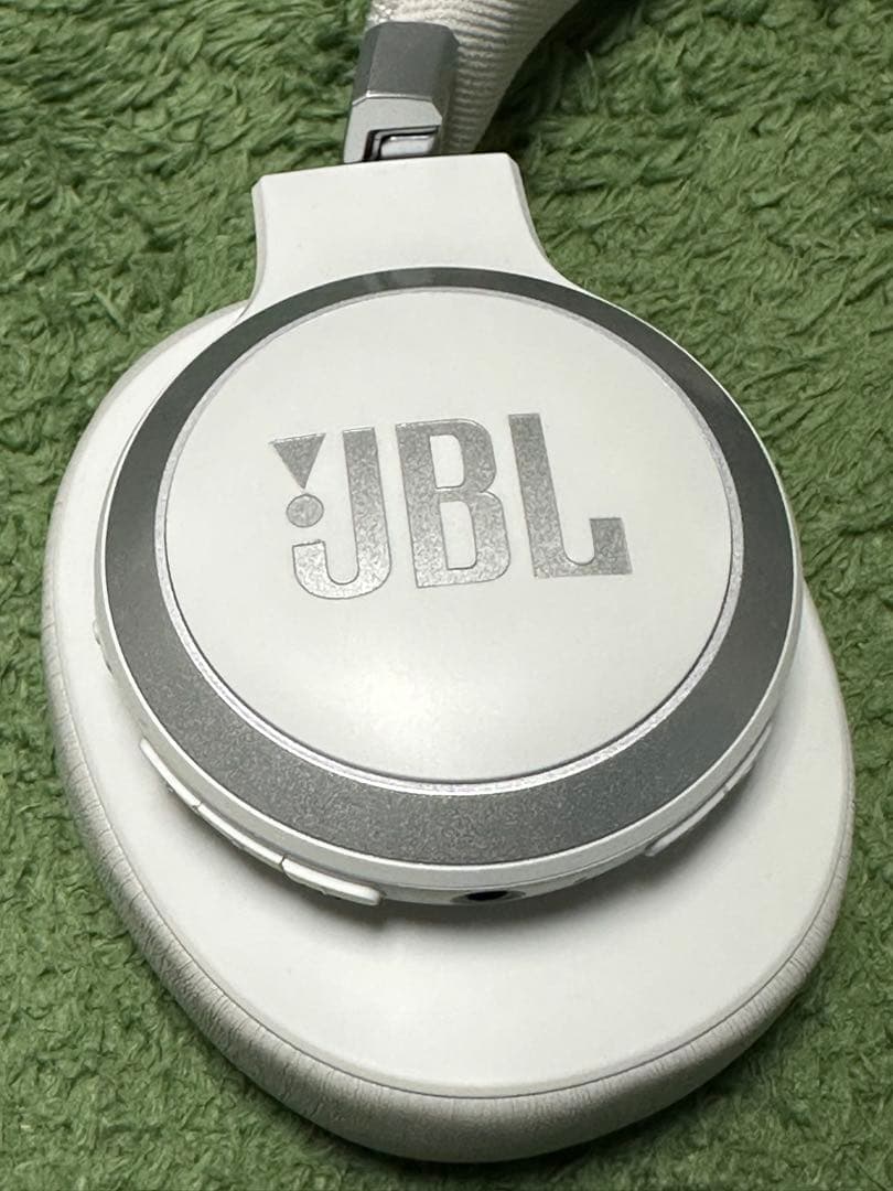 【最終値下げ】JBL LIVE 770NC