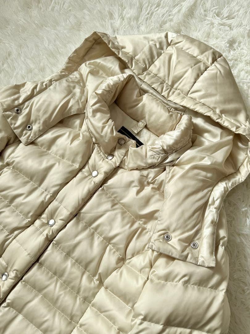 美品　レリアン　ダウンコート　ダウン90% フード付き　白　日本製