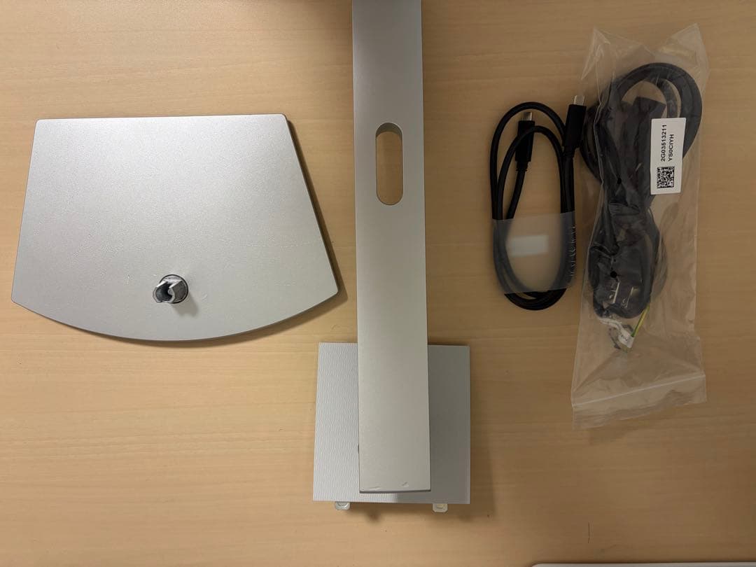 ディスプレイ・モニター本体 Dell 27 4K UHD USB-C Monitor S2722QC