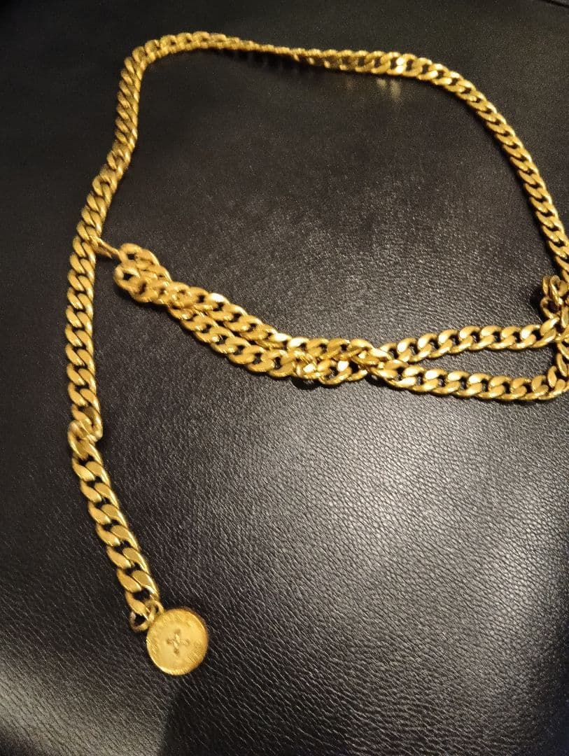 CHANEL チェーンベルト 金色