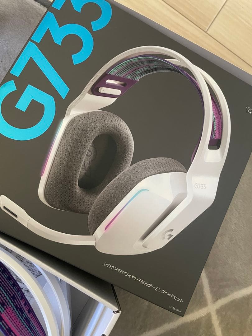 G733 ゲーミングヘッドセット ホワイト（新型）