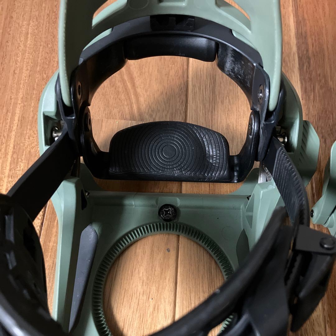 ナイデッカー　スーパーマチック　オリーブ　Mサイズ