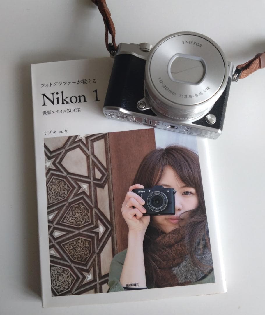 Nikon1 J5 ダブルレンズキット+広角レンズ レンズ3本セット