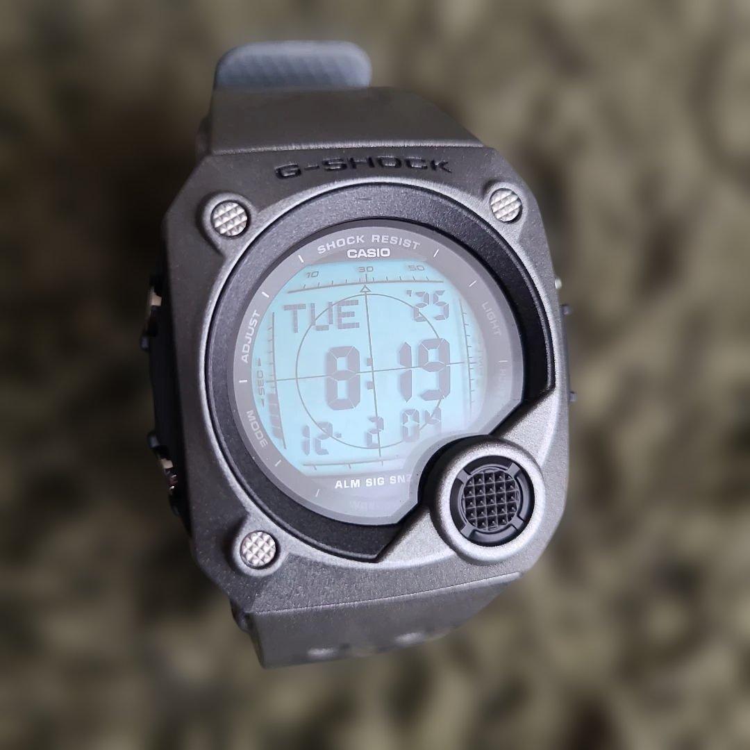【美品】G-SHOCK G-8000B-2V シルバー