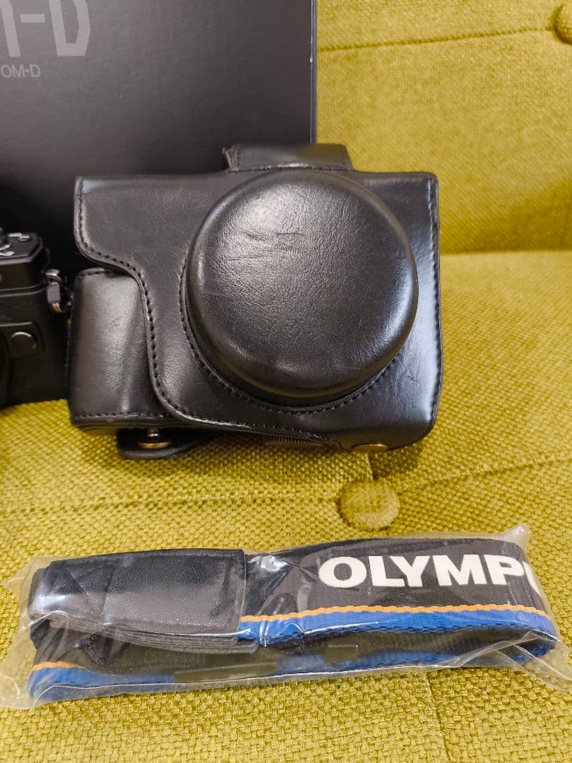 デジタルカメラ OLYMPUS OM-D E-M10 mark2