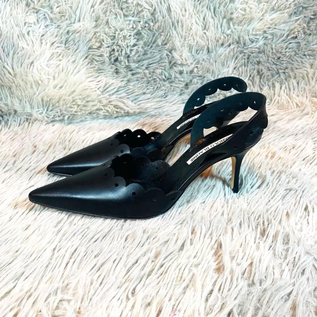 【美品】MANOLO BLAHNIK NIKOSLI スカラップ サンダル 37