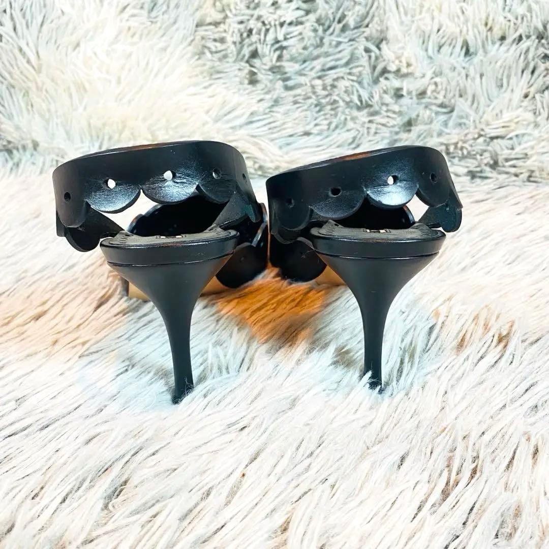 【美品】MANOLO BLAHNIK NIKOSLI スカラップ サンダル 37