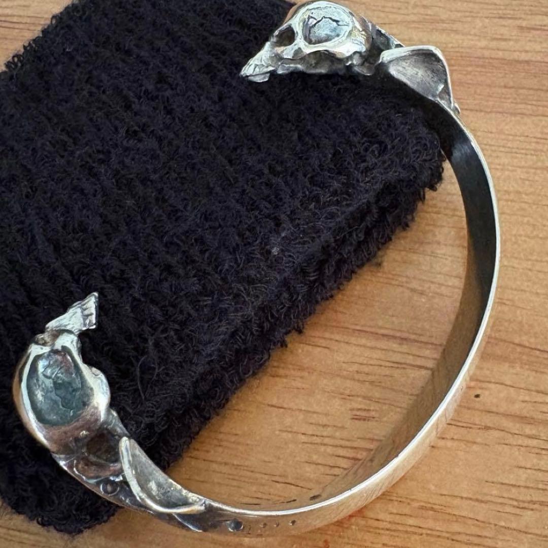 アクセサリー CRAZY PIG DESIGN TWO SKULLS BANGLE