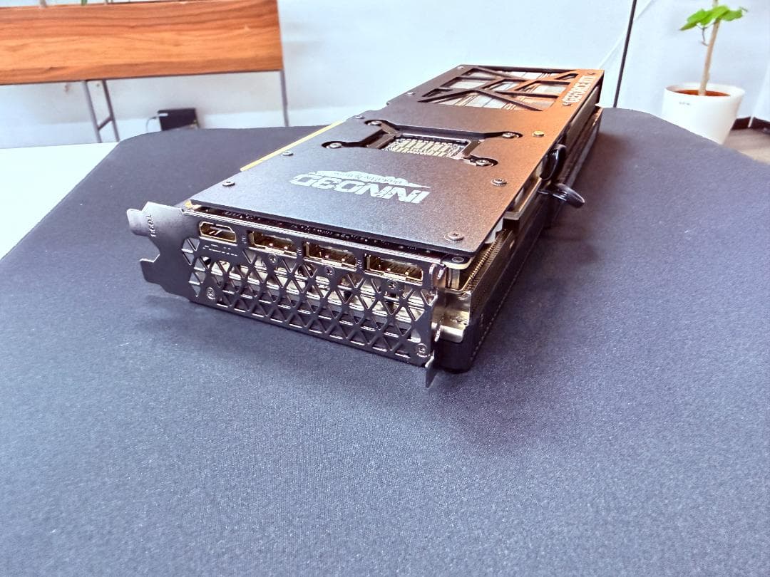 【動作良好】NVIDIA GeForce RTX 5080自作PCより取り外し品