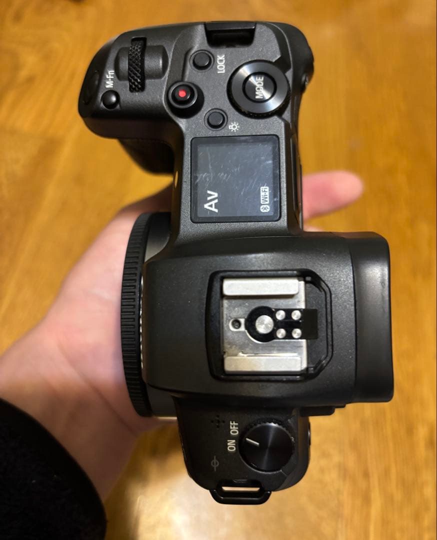 キヤノン　EOSRボディ