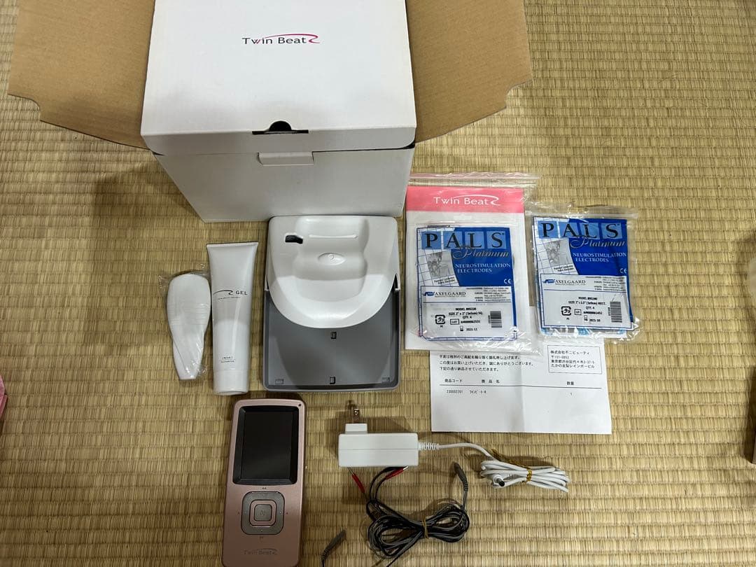 たかの友梨Twin Beat 美顔器