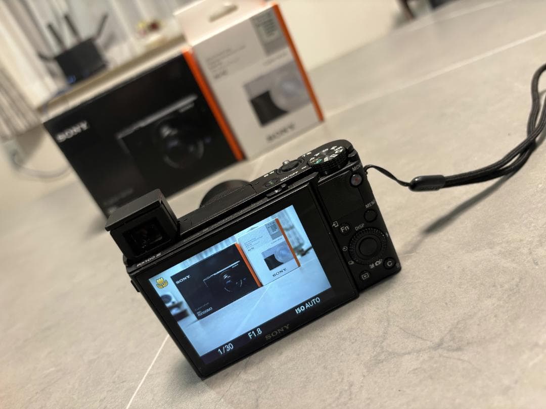 SONY DSC RX100M3 充電器・グリップ付き