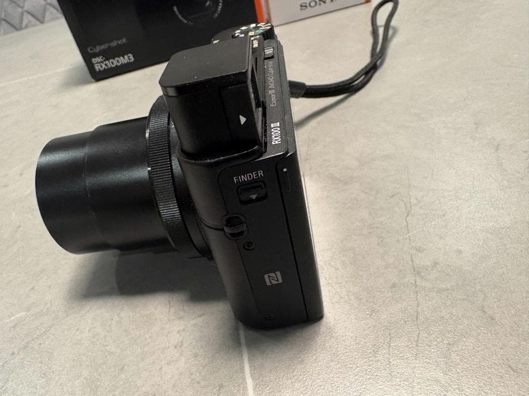 SONY DSC RX100M3 充電器・グリップ付き