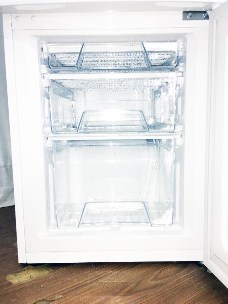 玄関前30日迄！★アイリスオーヤマ 142L 冷蔵庫【IRSD-14A-W】