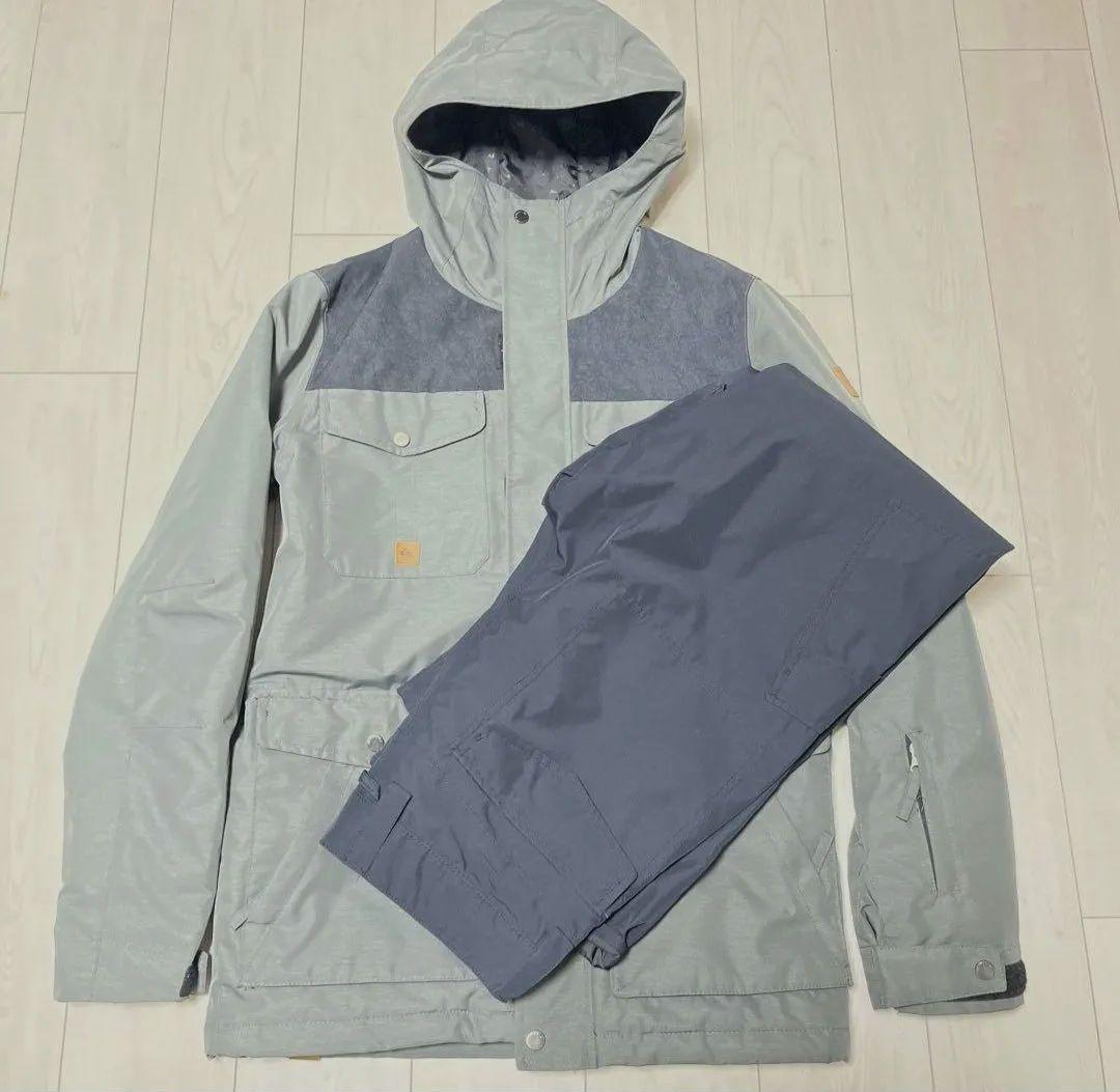 Quicksilver　スノボウェア上下　スキーウェア　クイックシルバー