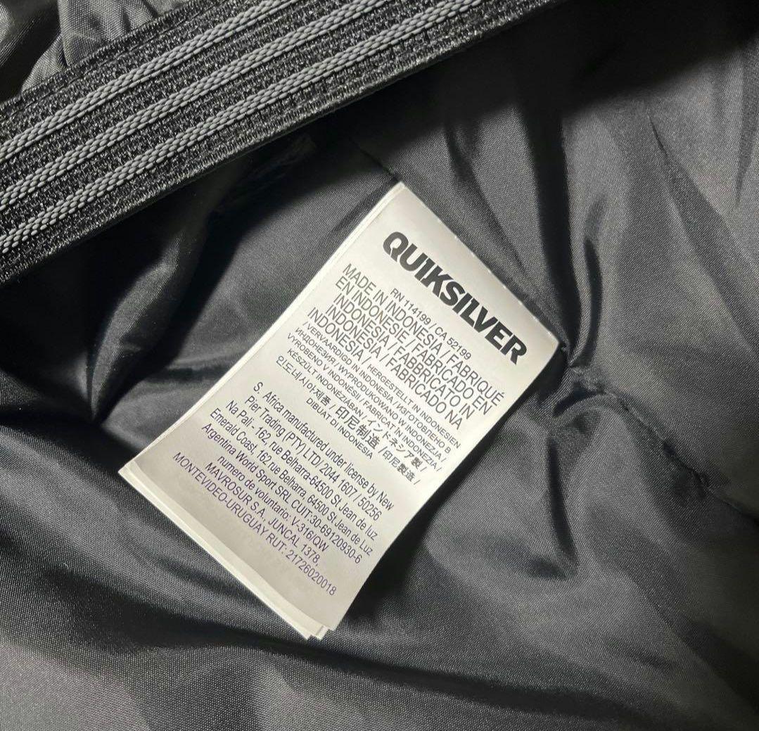 Quicksilver　スノボウェア上下　スキーウェア　クイックシルバー