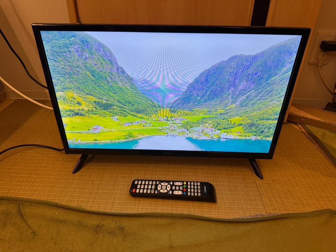 2024年製未使用に近い！山善　Qriom　24型 テレビ　QRTN-24W2K