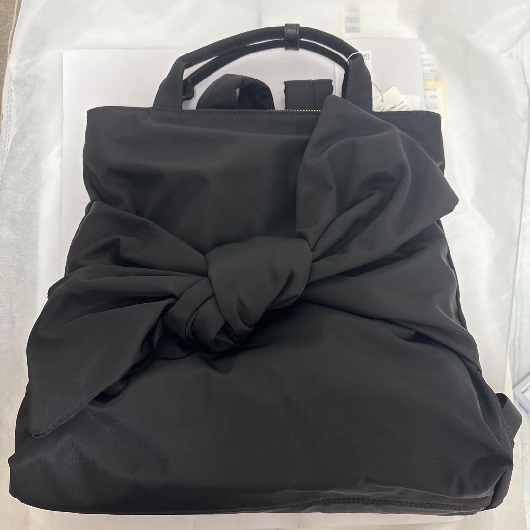 JENNE新品 リボン付きブラックナイロンリュック