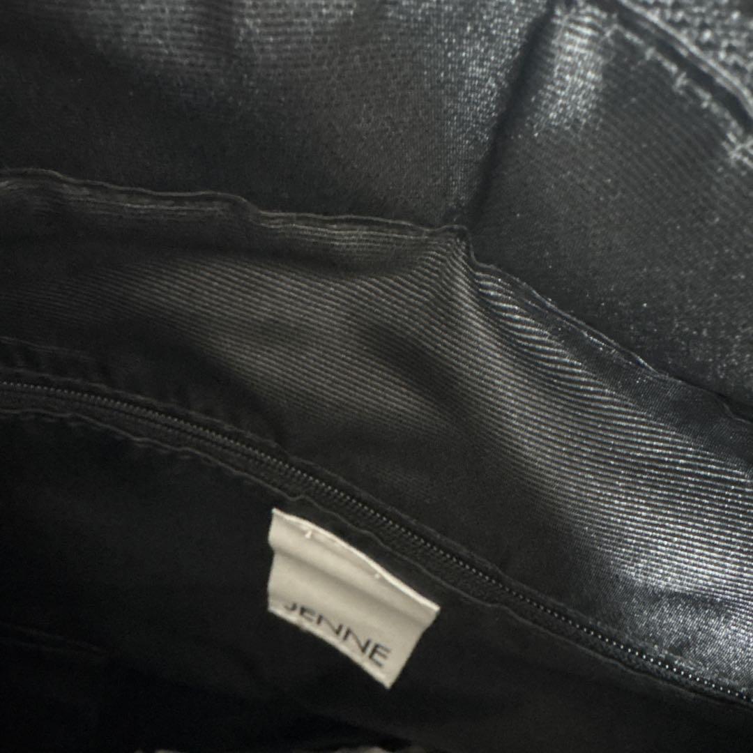 JENNE新品 リボン付きブラックナイロンリュック