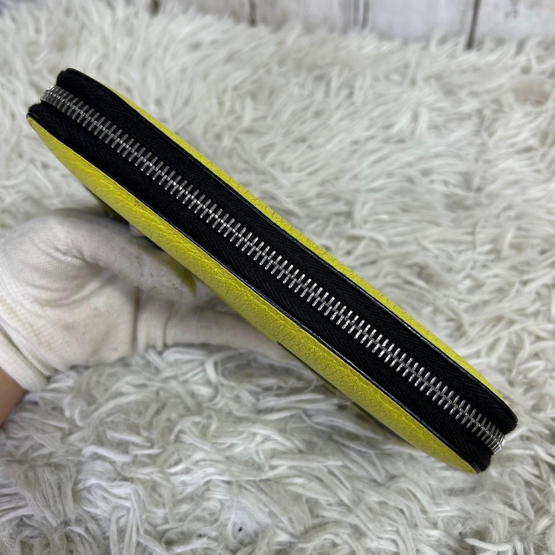 FENDI モンスター バグズ　ラウンドファスナー 長財布 財布　レザー　黄色