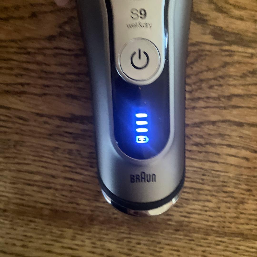 ブラウン メンズシェーバー シリーズ9 2021年製(2024替刃購入)