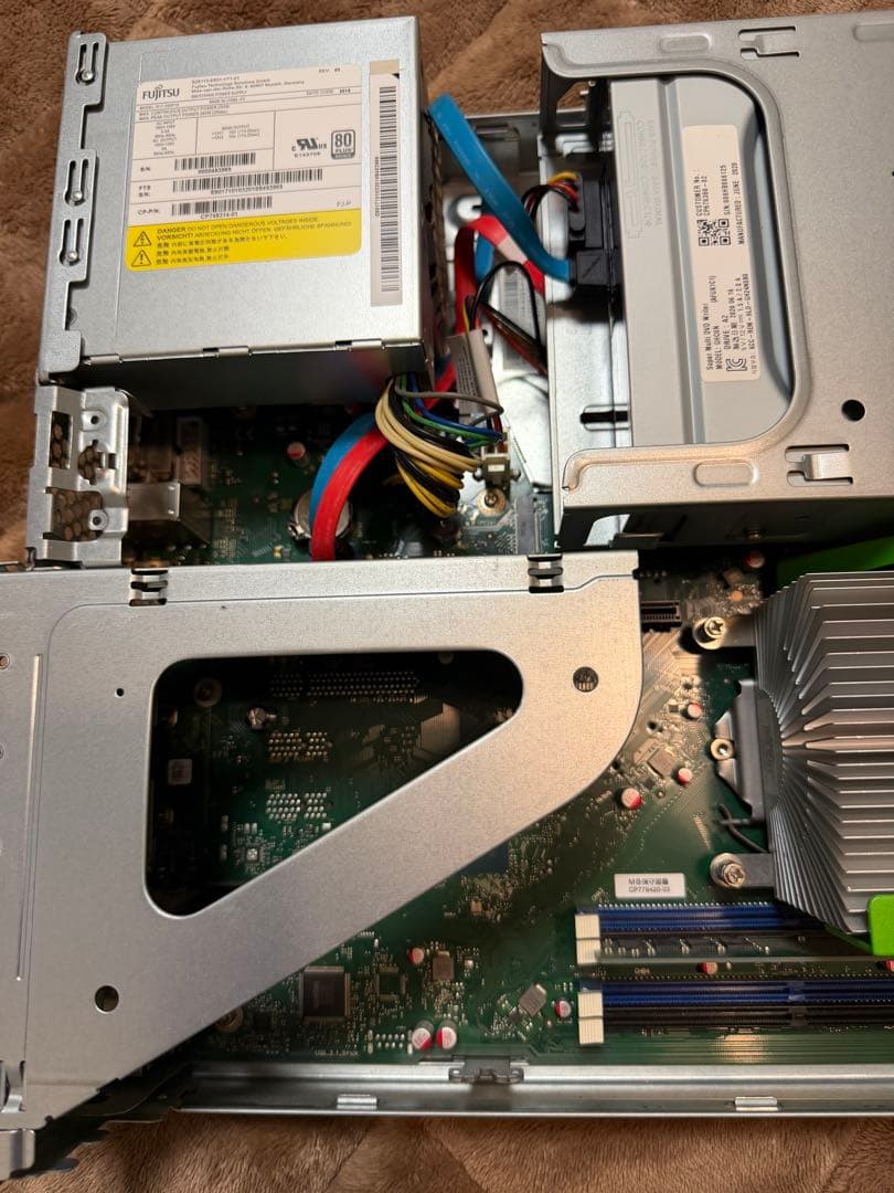 Windowsデスクトップ ESPRIMO D588/EX i5-9500 8GB