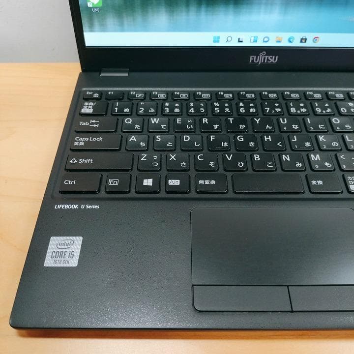 富士通 10世代i5【美品・軽量薄型】ノートPC Windows11正規品