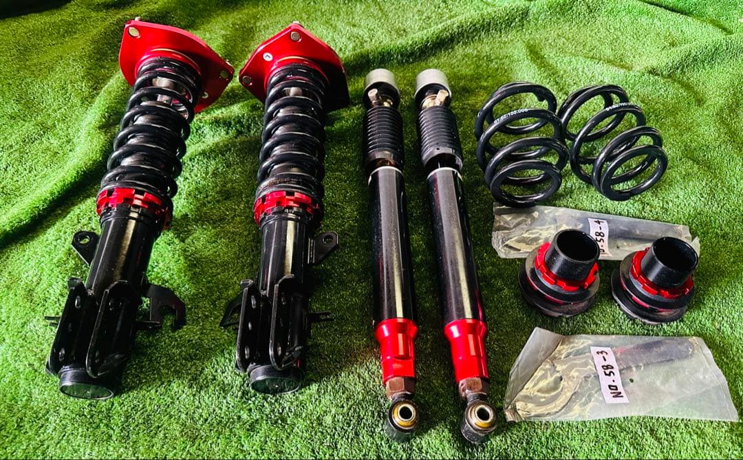 Largus ラルガス 車高調K12/Z11日産マーチキューブ サスペンション