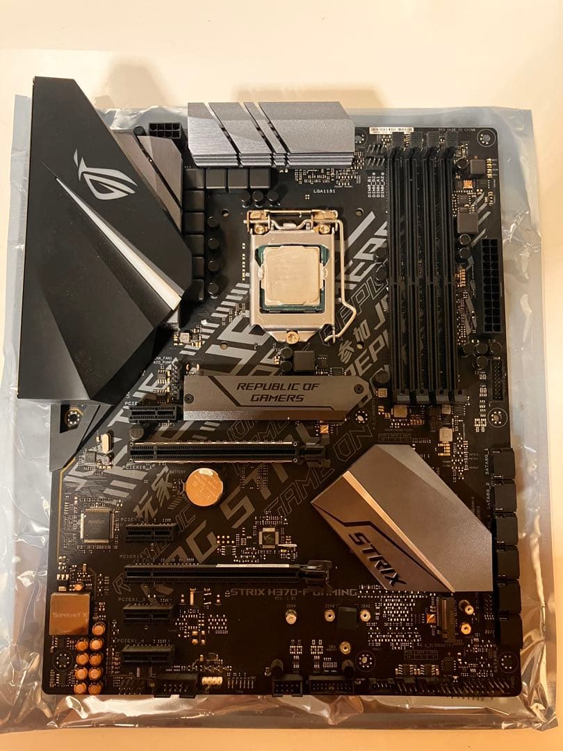 STRIX H370-F GAMING マザーボード　i7-8700付属