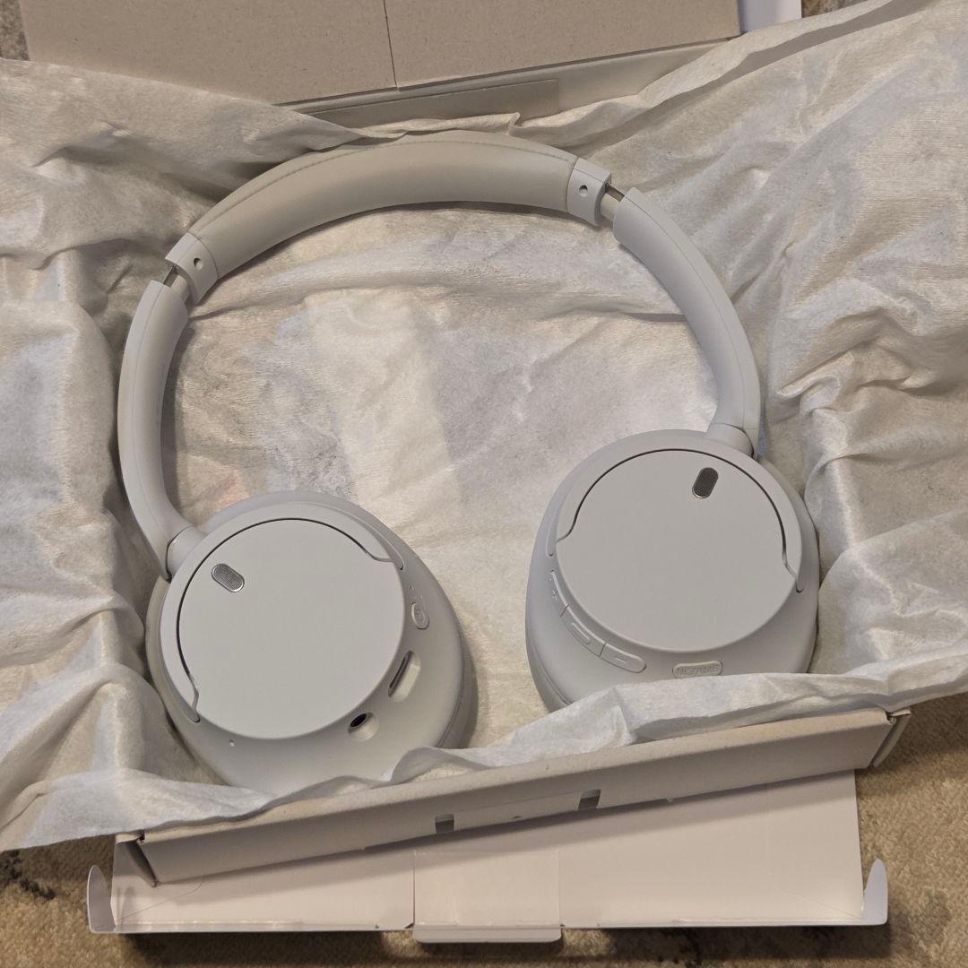 【新品未使用】SONY WH-CH720N ワイヤレスヘッドホン ホワイト